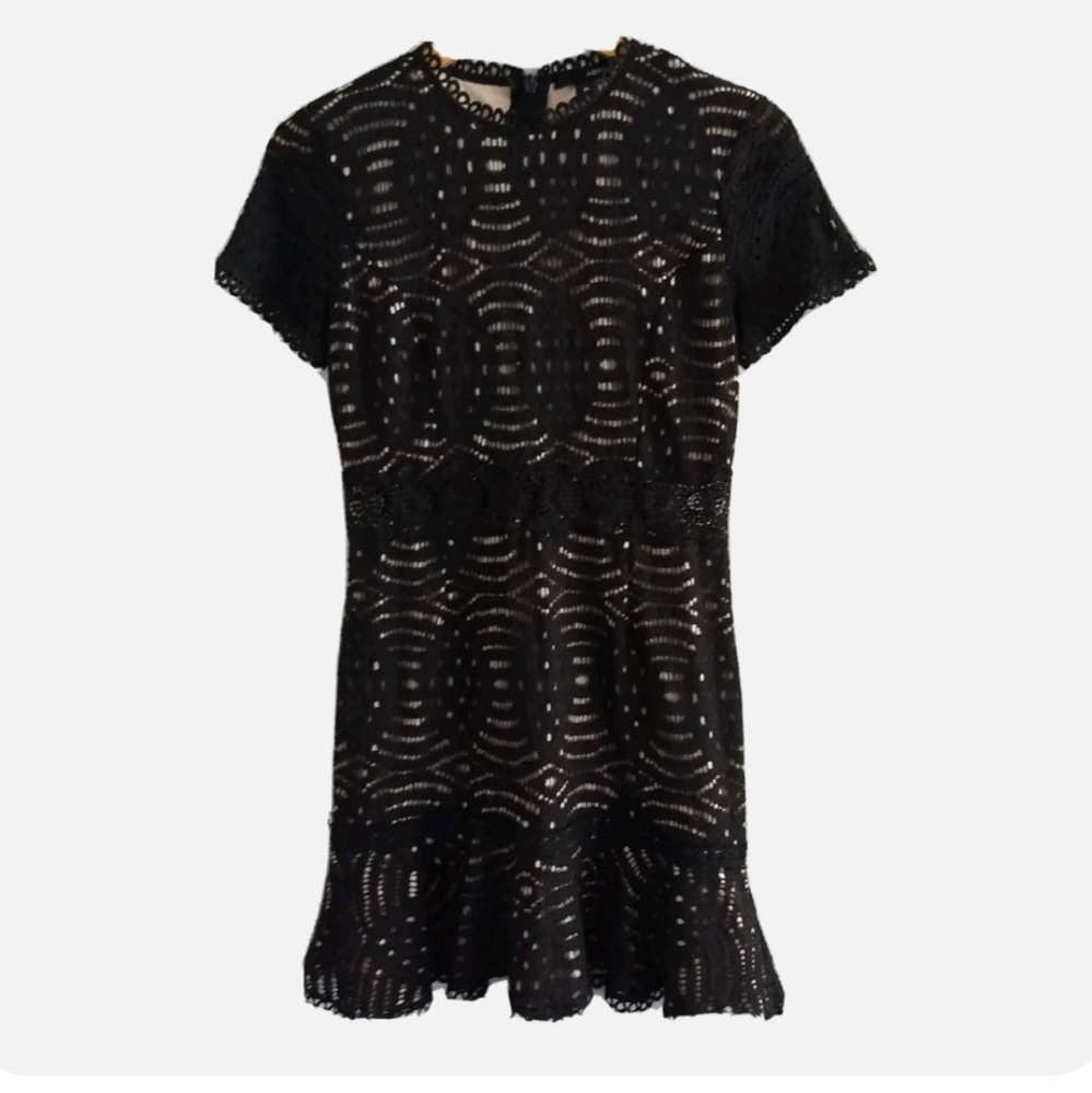 Aqua Women Black Lace Dress Medium